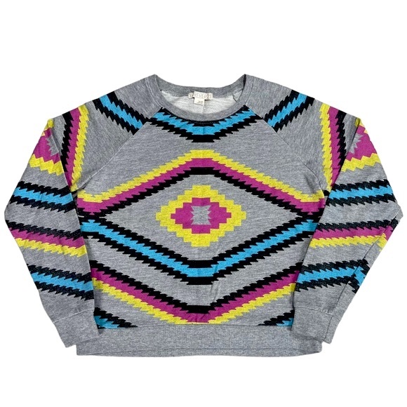 Forever 21 size medium cropped grey sweatshirt with colorful Aztec tribal design - Picture 6 of 16